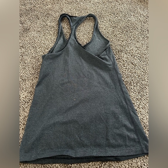 Lululemon Size 6 Cool Racerback - Picture 2 of 2